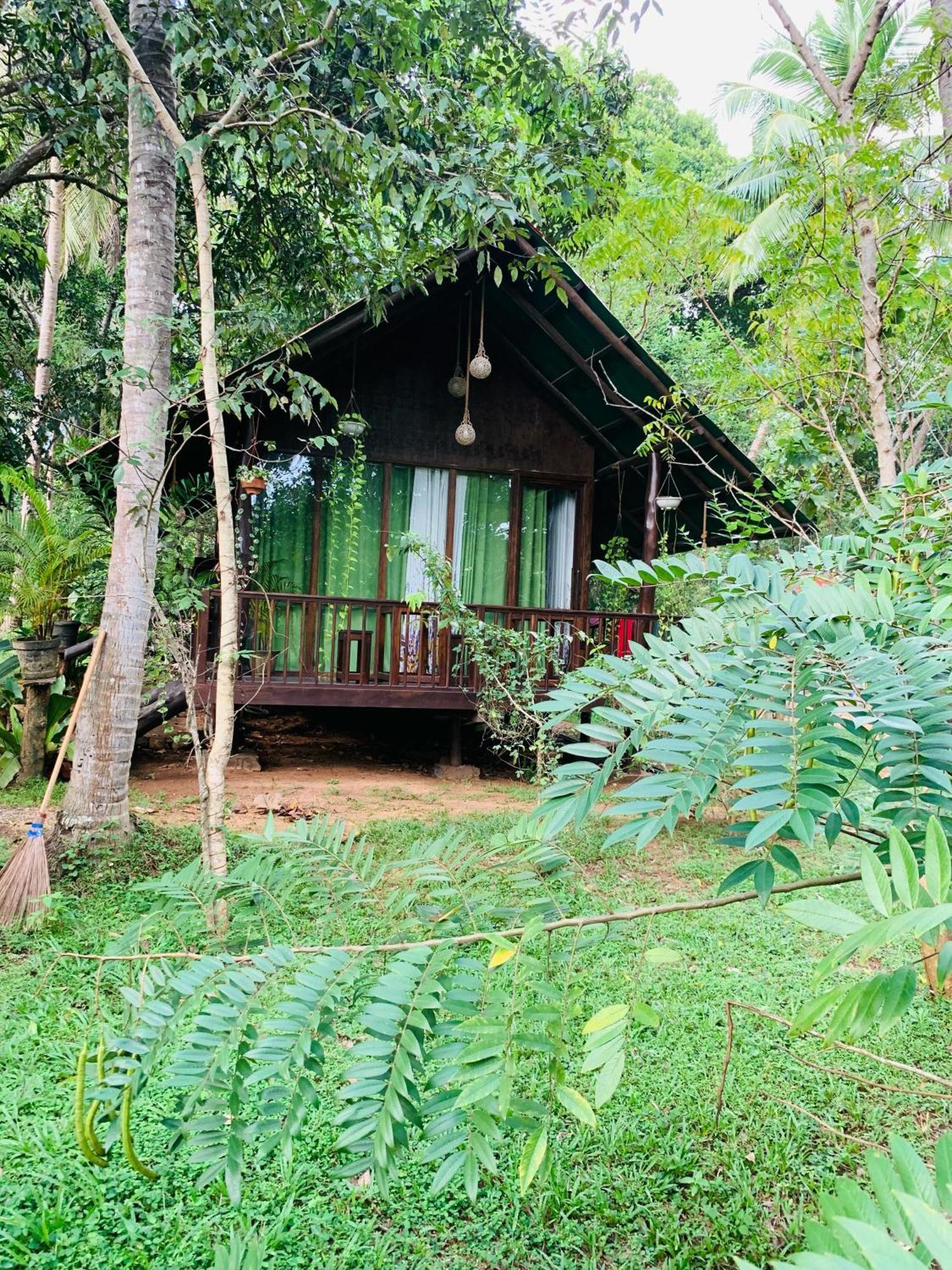 Nature World Jungle Paradise Udawalawe Exterior photo